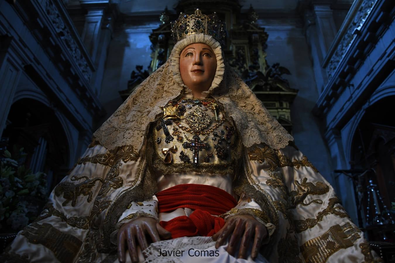 Galería de la Virgen de los Reyes desde una perspectiva diferente