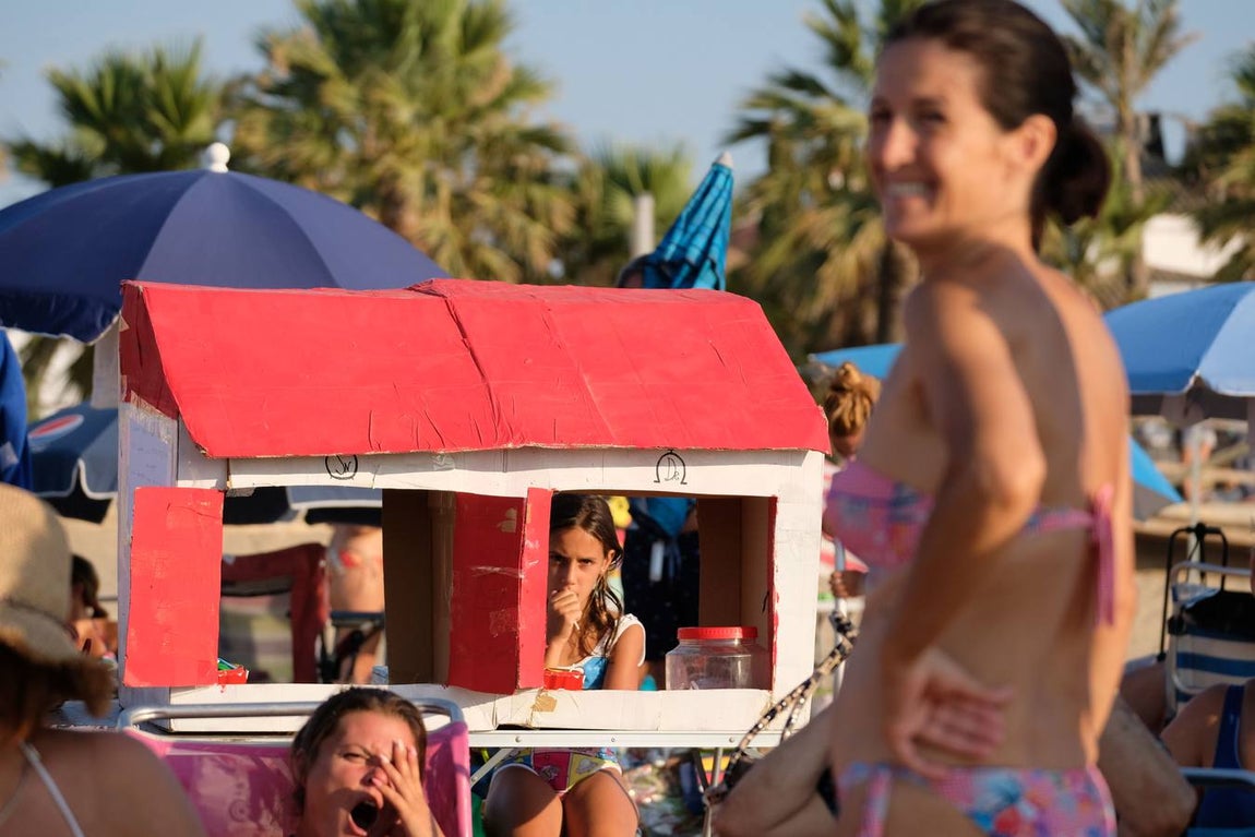 Los caballos vuelven a tomar la playa de Sanlúcar de Barrameda