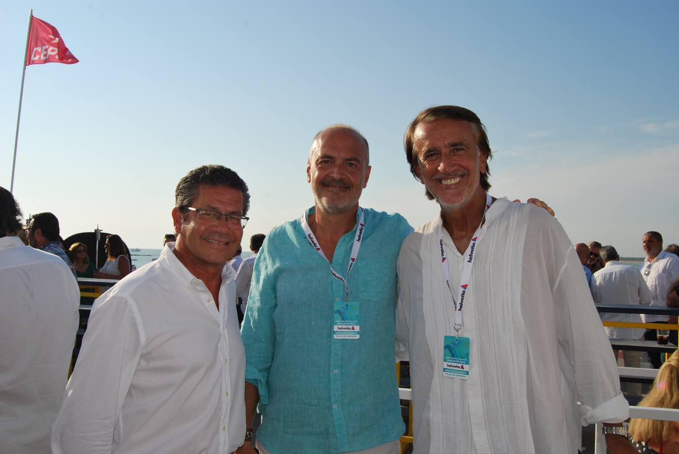 Rafael Domínguez (presidente del Real Club de Golf de Sevilla), Iñigo Soto (director general adjunto de Helvetia) y Pedro Torralbo. 