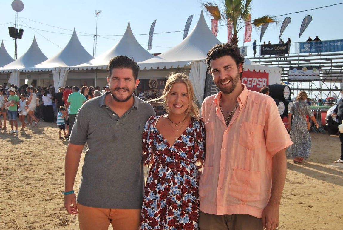 Peri Sánchez-Mejías, Cristina Muiños y Juan González Maldonado. 