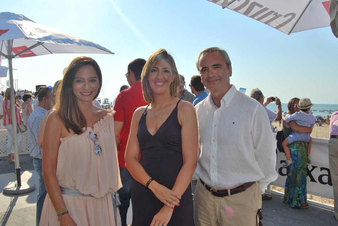 Rocío Pizarro, Yolanda Vera y José Ángel Hernández. 