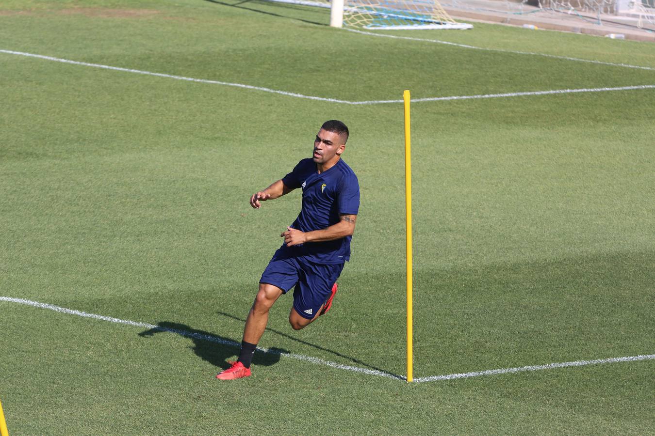 Las mejores imágenes del entrenamiento del Cádiz CF en El Rosal