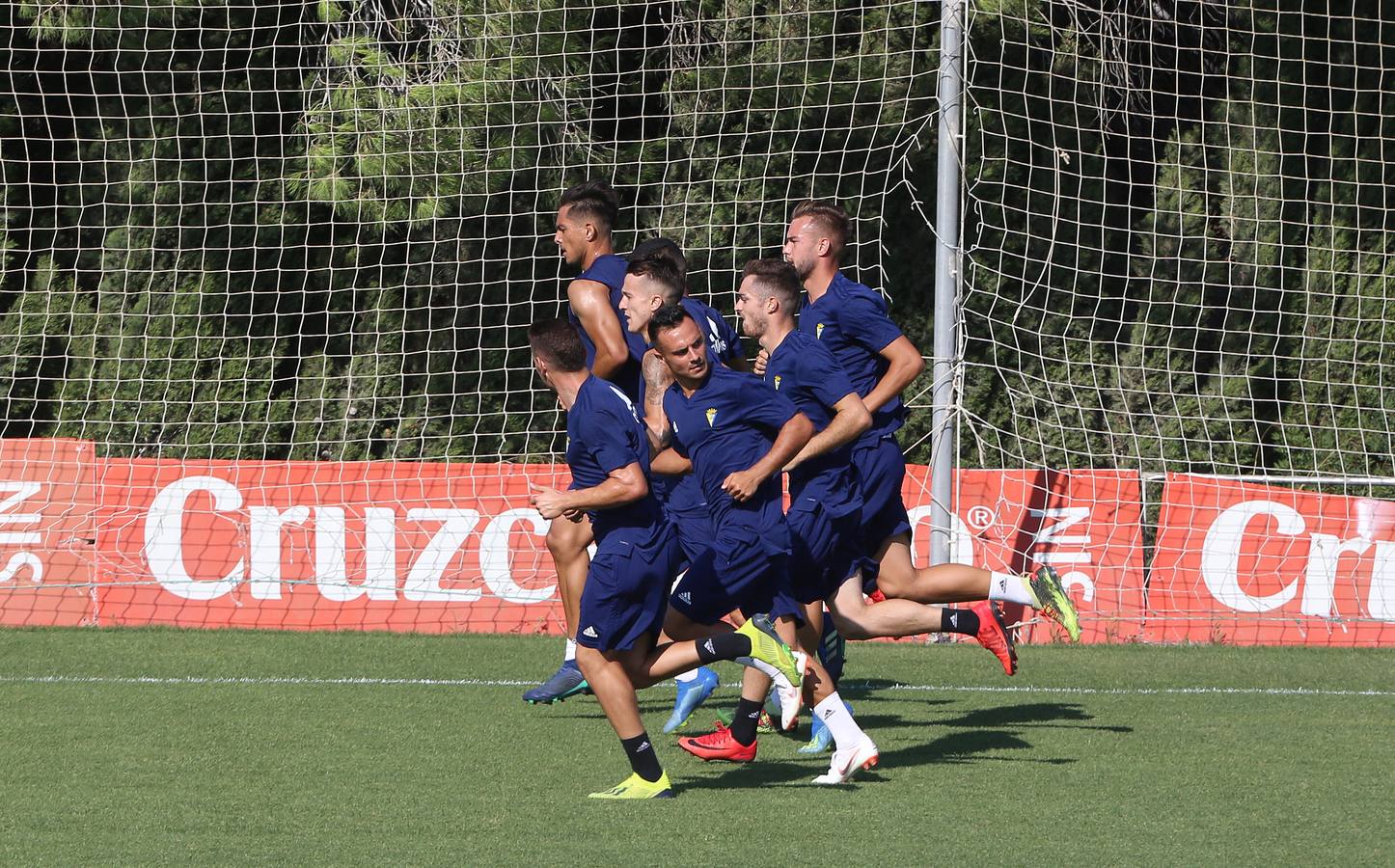 Las mejores imágenes del entrenamiento del Cádiz CF en El Rosal