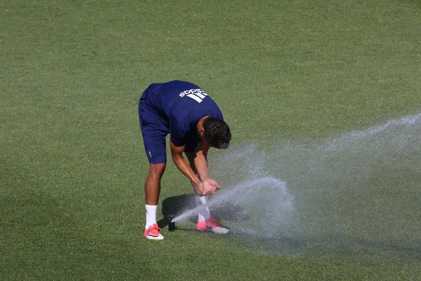 Las mejores imágenes del entrenamiento del Cádiz CF en El Rosal