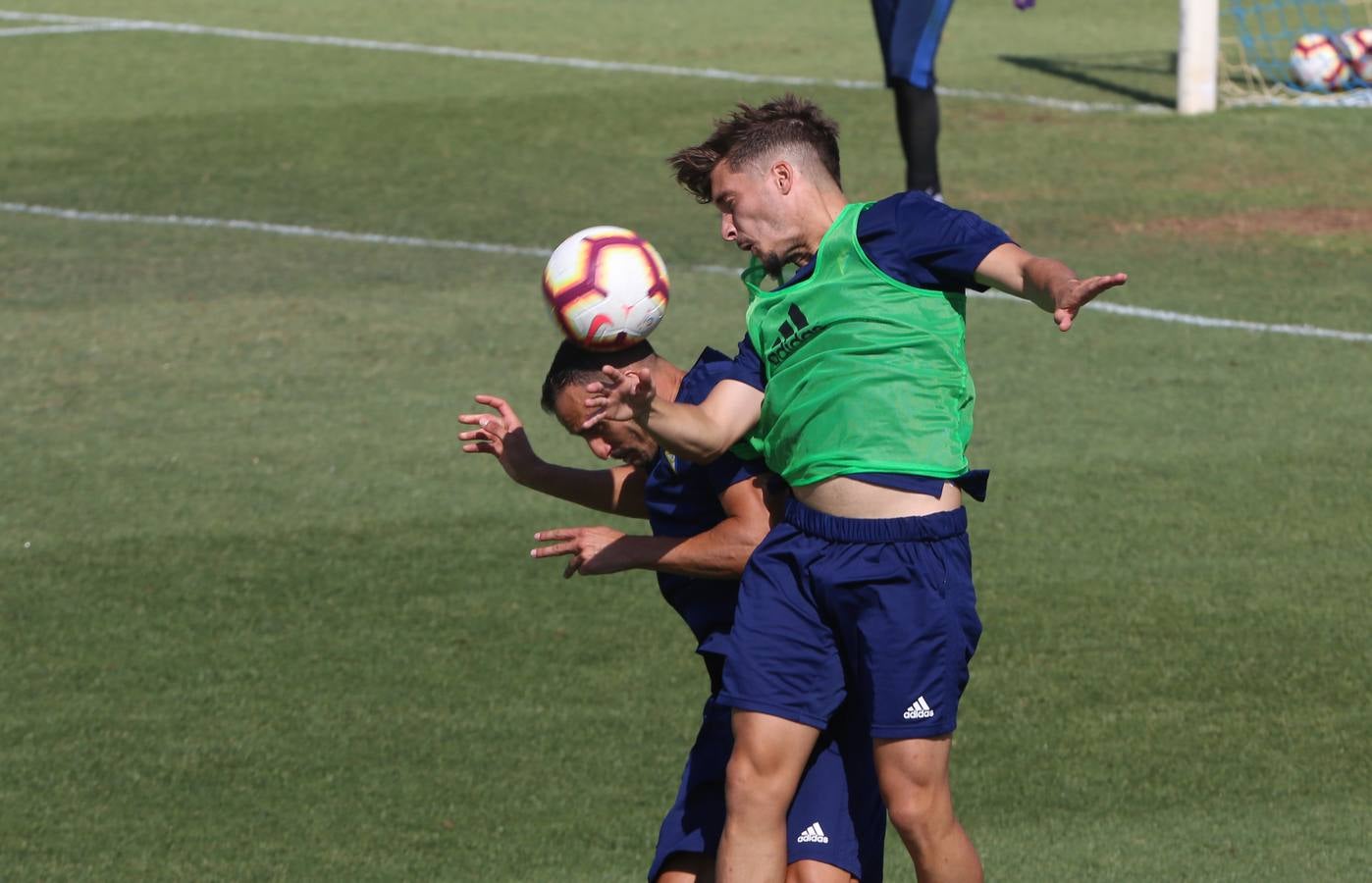 Las mejores imágenes del entrenamiento del Cádiz CF en El Rosal