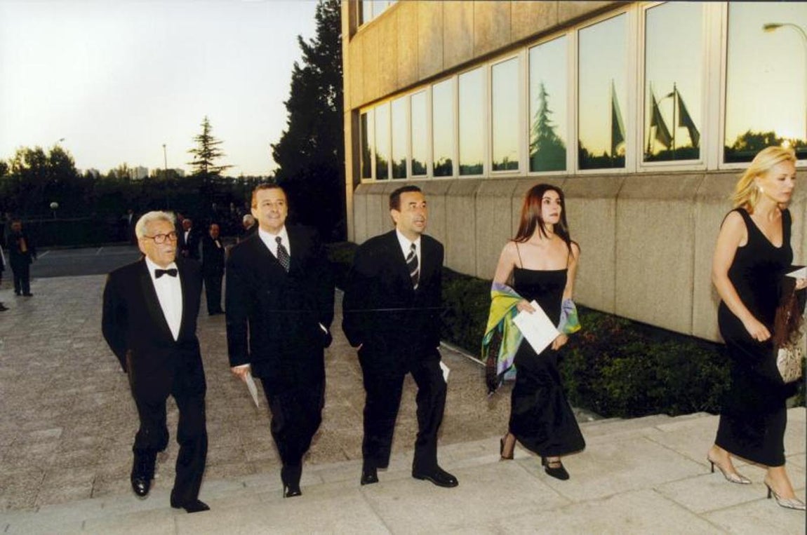 José Luis Garci asiste a la entrega de Premios ABC en la sede del periódico. 