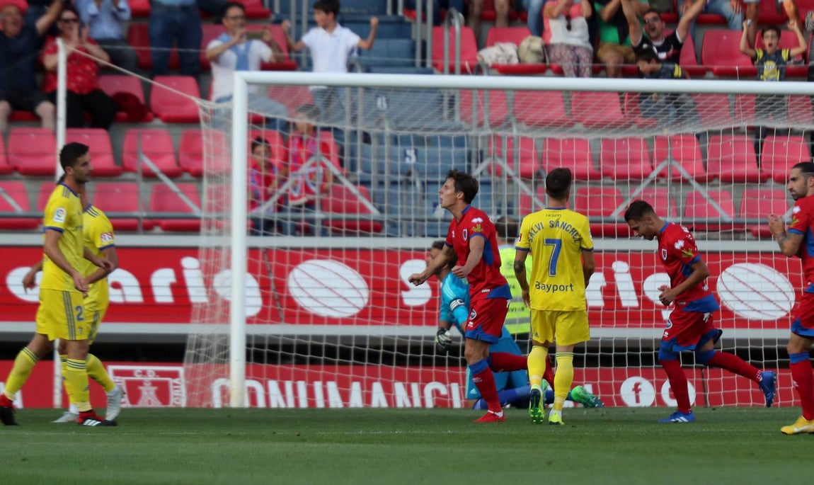 Fotos: Numancia - Cádiz CF en Los Pajaritos (1-1)