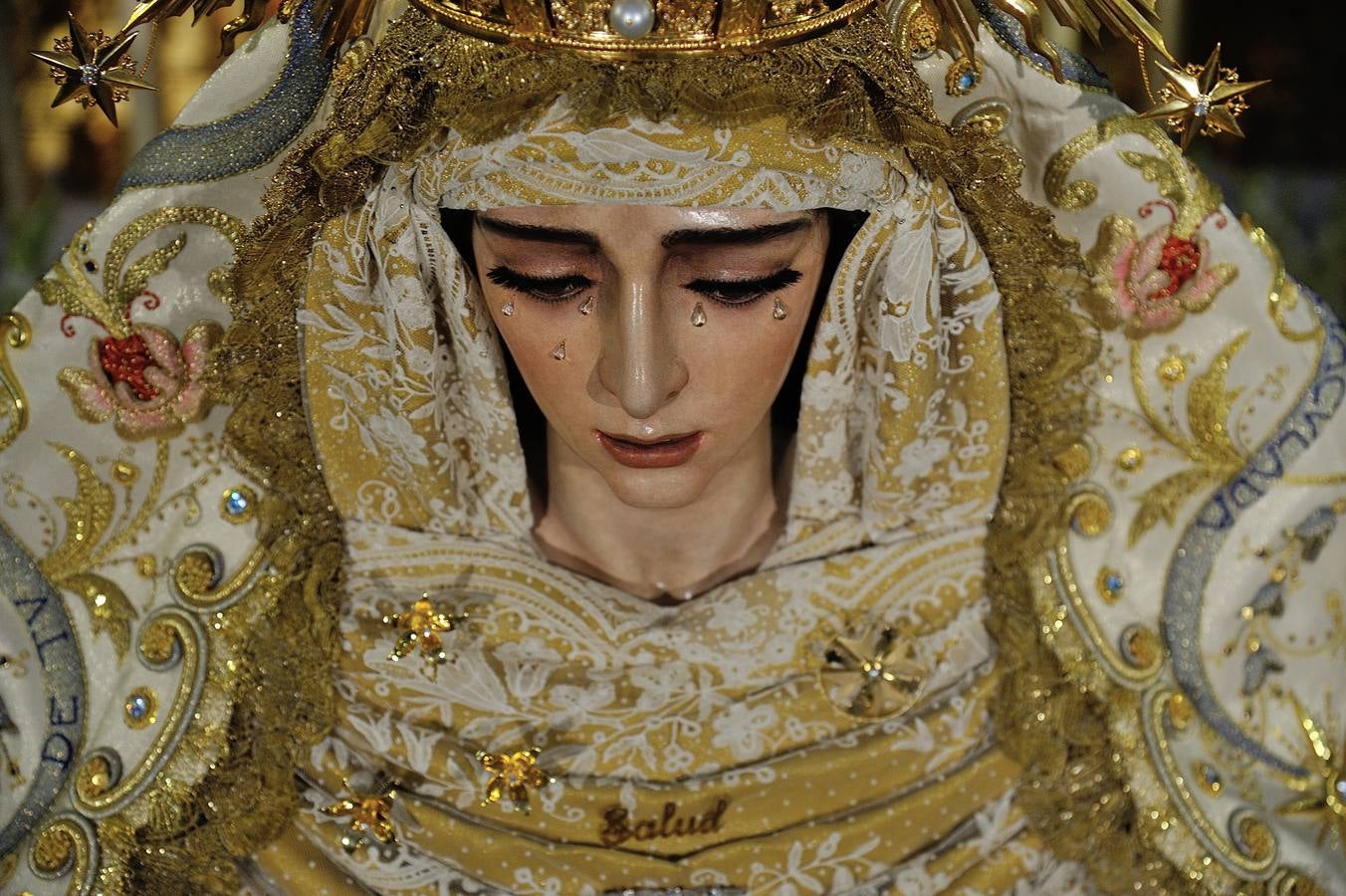 Galería del besamanos de la Virgen de la Salud de San Gonzalo