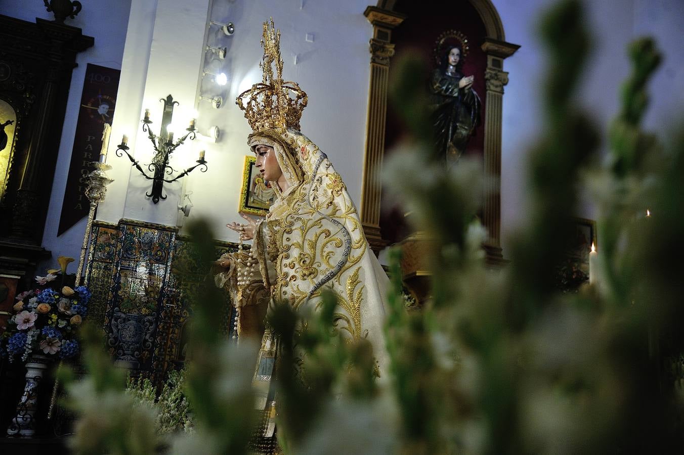 Galería del besamanos de la Virgen de la Salud de San Gonzalo