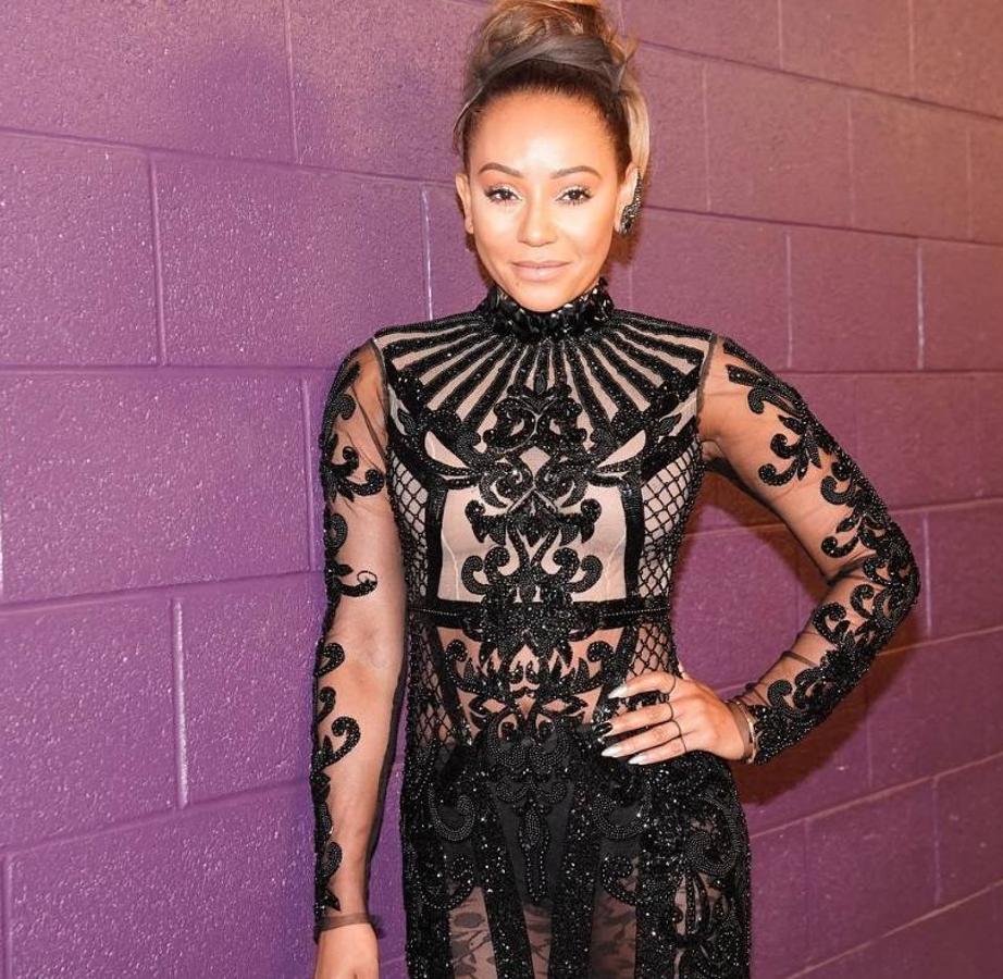 Mel B. La cantante conocida por ser del grupo de música pop de los 90 «Spice Girl» ha sido la última en confesar publicamente que sufre una gran adicción al sexo. Este mes de septiembre ingresará en un centro de rehabilitación para superarlo