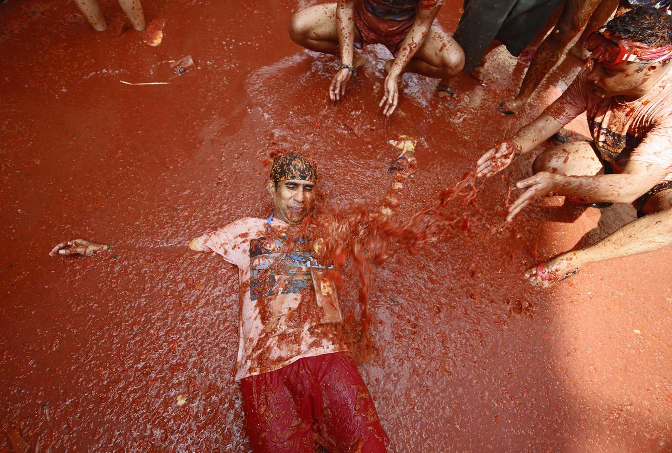 Las mejores imágenes de la Tomatina de Buñol 2018. 