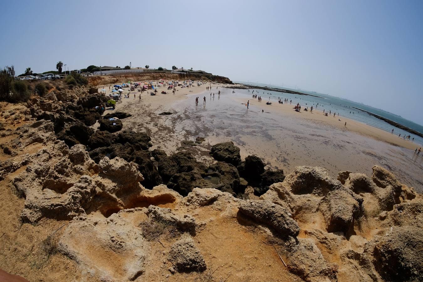 Una jornada en las playas de El Puerto de Santa María en Cádiz