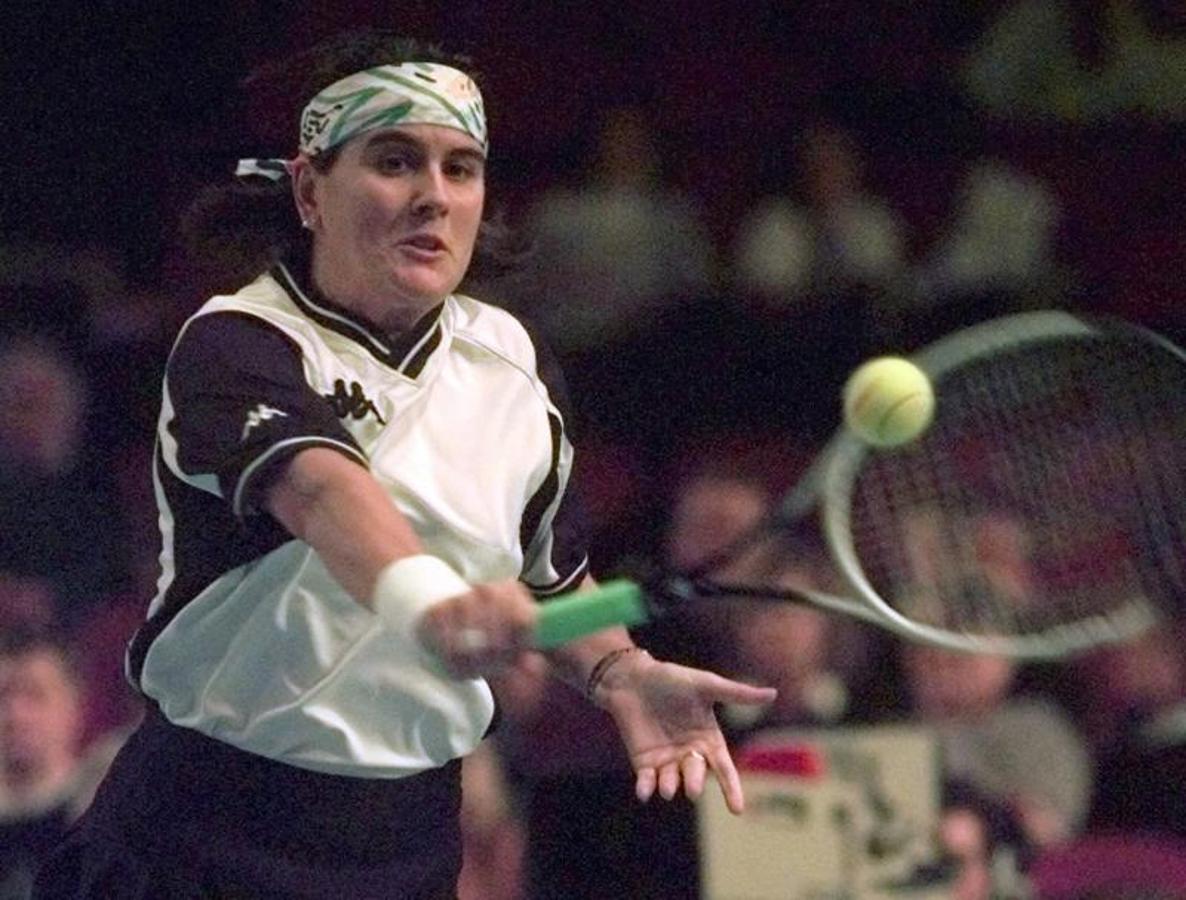 Revés de Conchita durante un partido en el Open de Estados Unidos. 