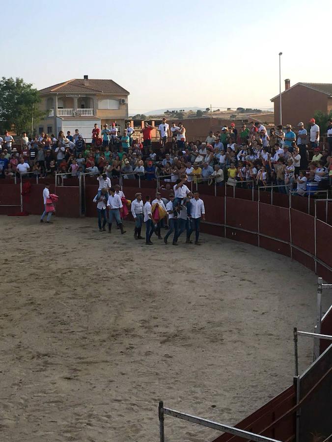 Becerrada popular en Menasalbas