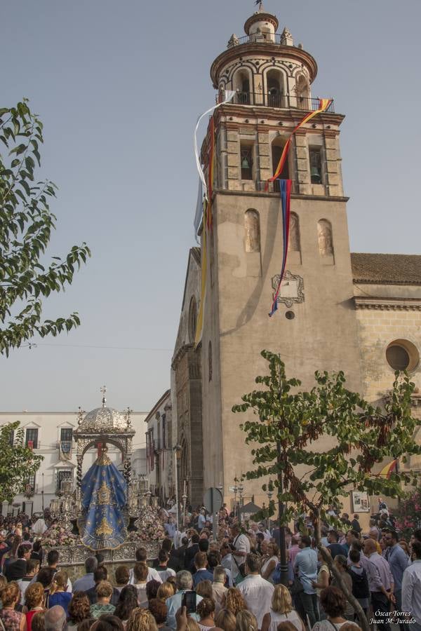 Galería de la salida extraordinaria de la Virgen de la Caridad de Sanlúcar de Barrameda