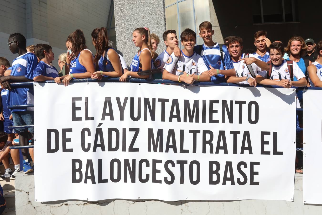 IMÁGENES: Los niños de Cádiz quieren hacer deporte