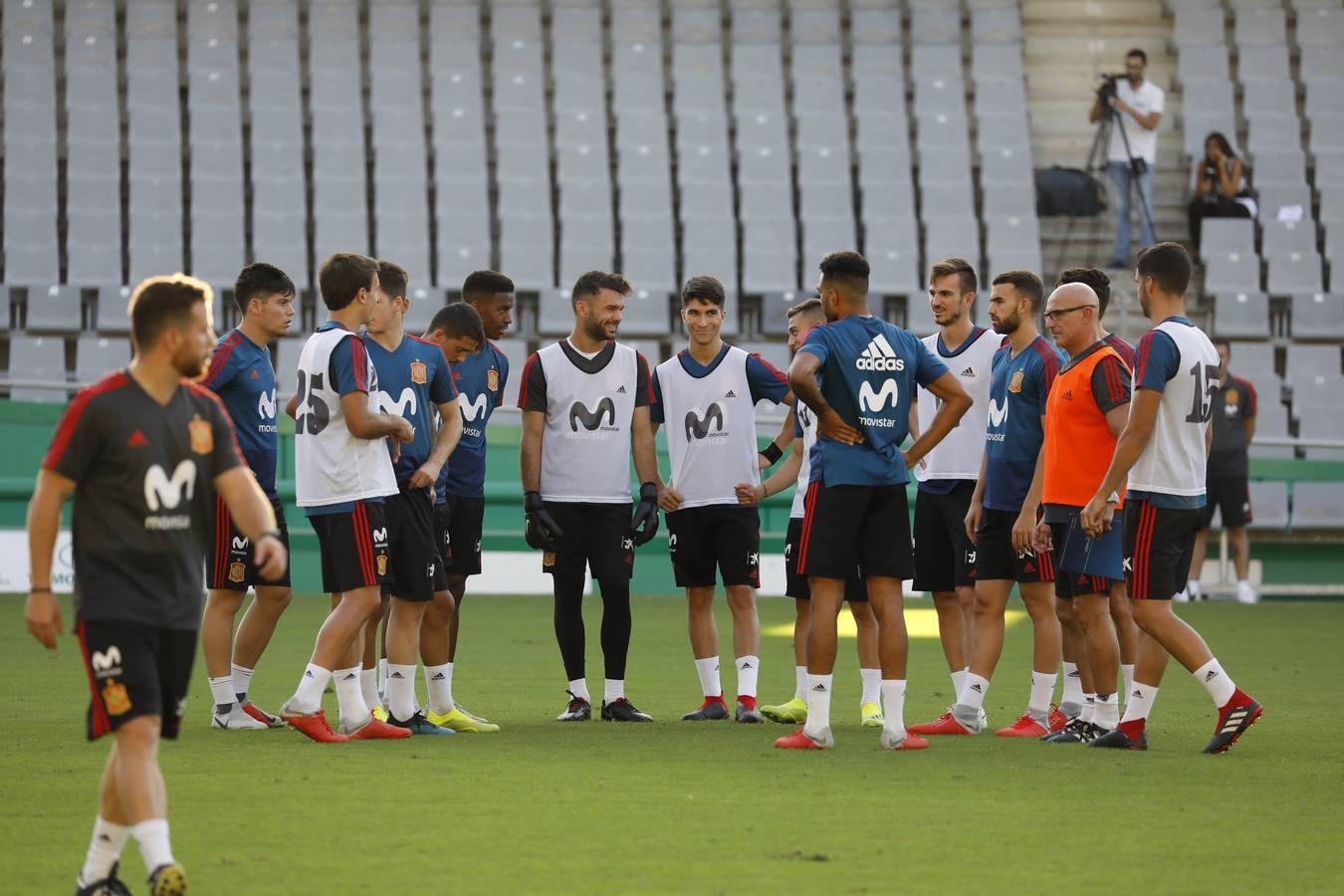 Las mejores imágenes del entrenamiento de España en Córdoba