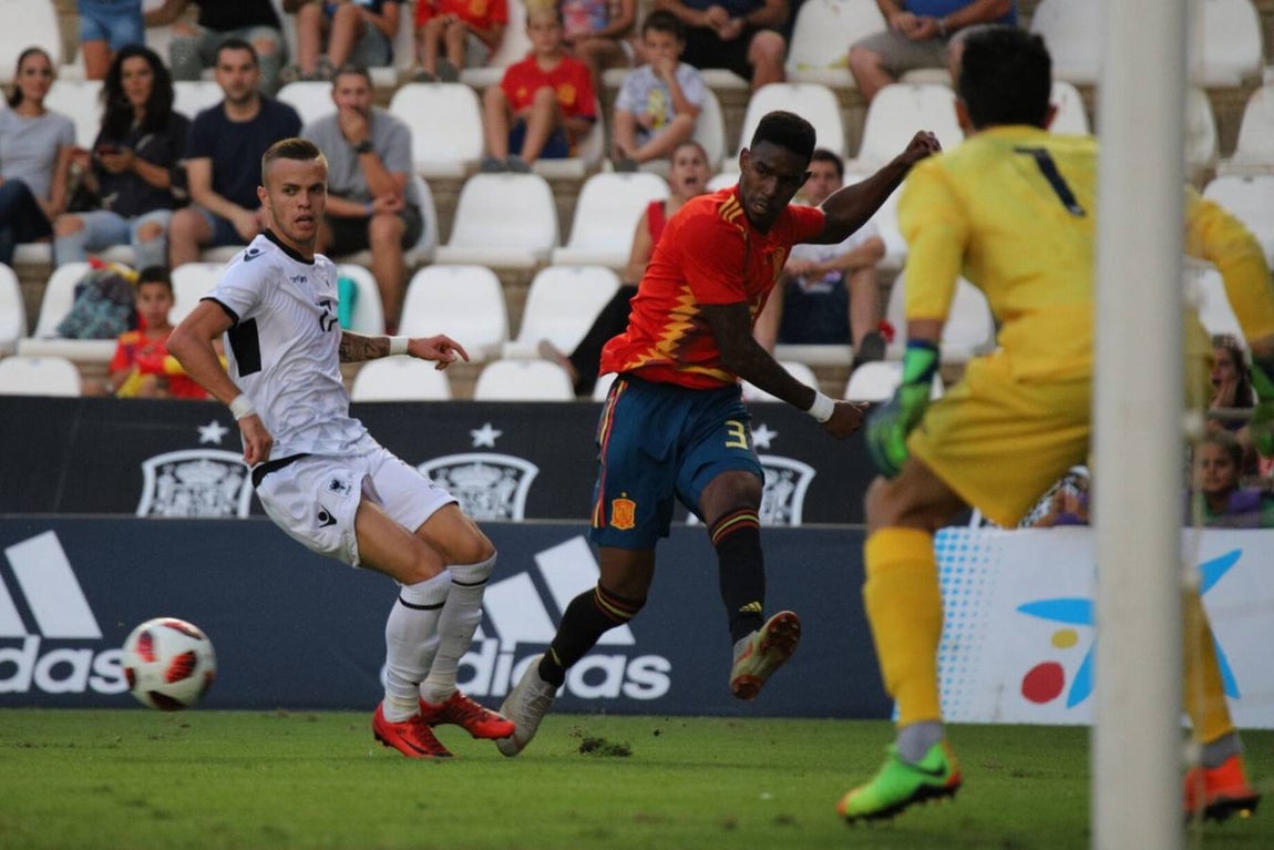 Selección de imágenes del España-Albania