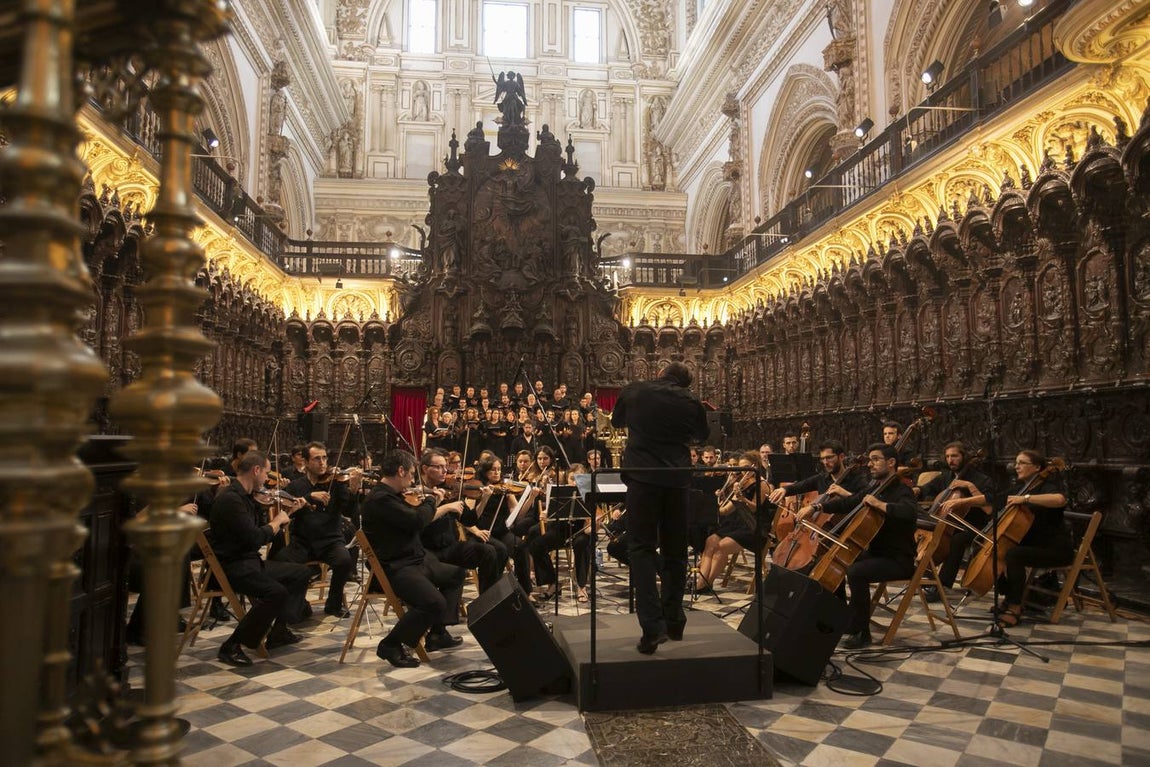 La procesión de la Virgen de la Fuensanta de Córdoba, en imágenes