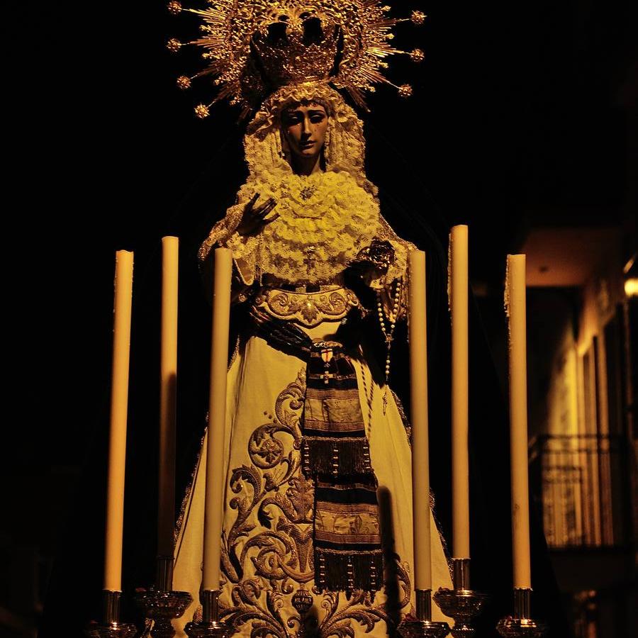 Galería del rosario vespertino de la Virgen del Dulce Nombre de Bellavista