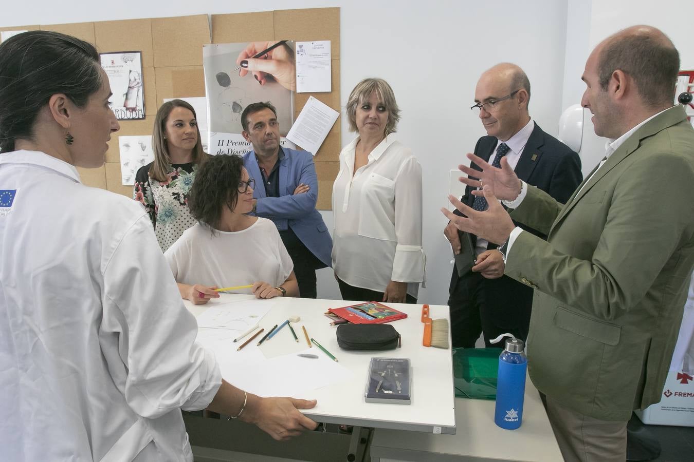 La visita de Rosa Tous a la Escuela de Joyería de Córdoba, en imágenes