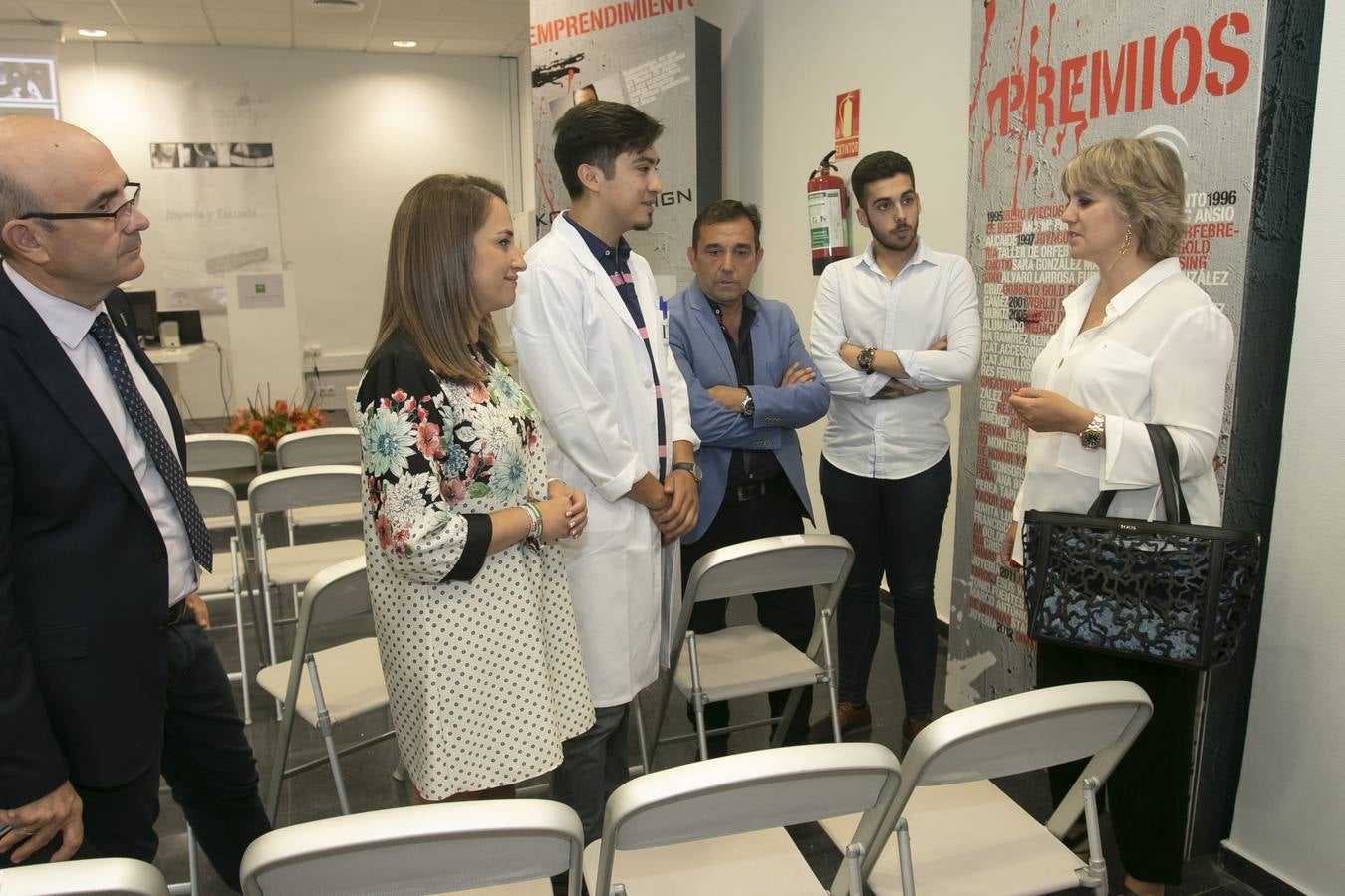 La visita de Rosa Tous a la Escuela de Joyería de Córdoba, en imágenes