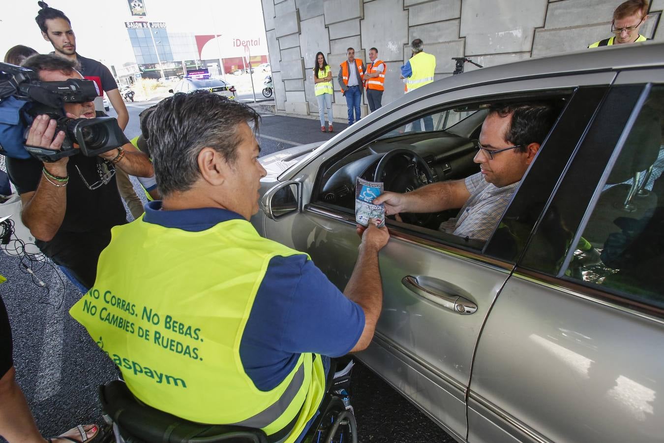 La campaña en Córdoba contra las distracciones al volante, en imágenes