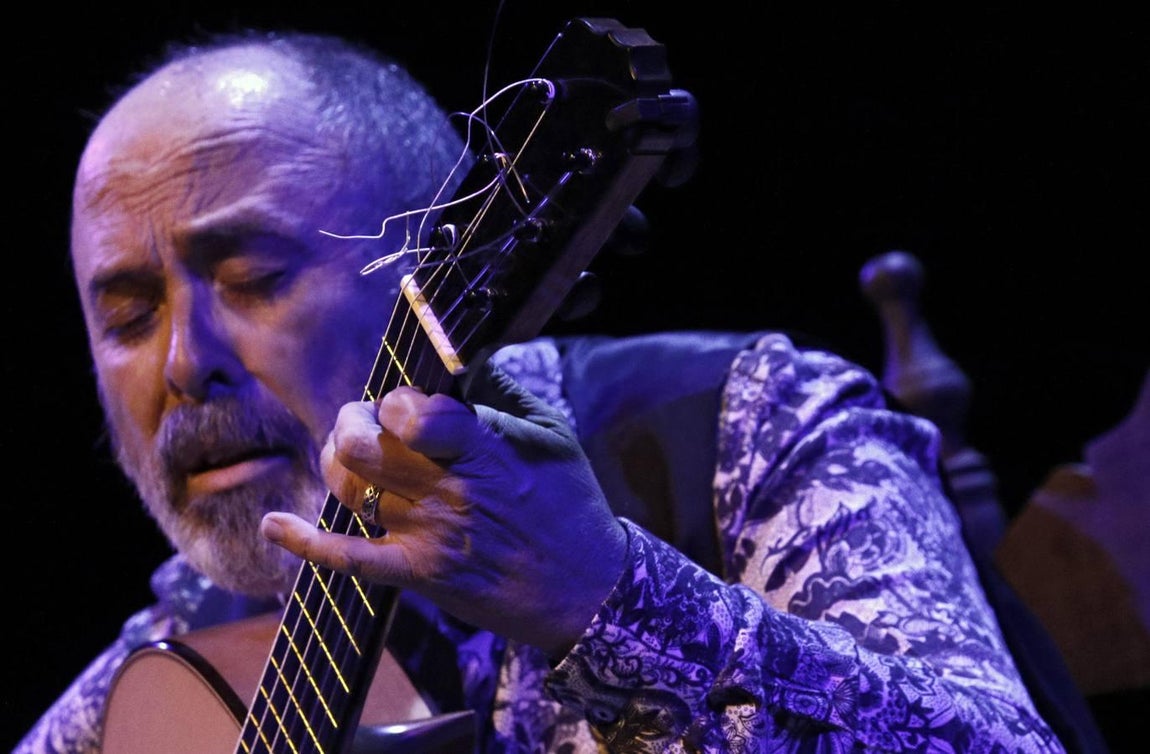 Rafael Rodríguez se «deja llevar» en la Bienal de Flamenco de Sevilla