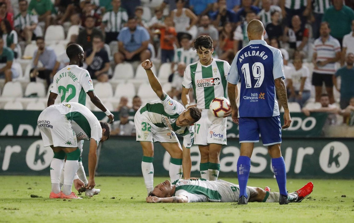 Las mejores jugadas del Córdoba-Tenerife, en imágenes
