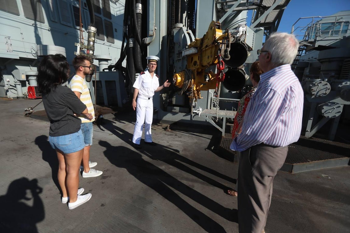 FOTOS: Así es el buque &#039;Cantabria&#039; de la Armada por dentro