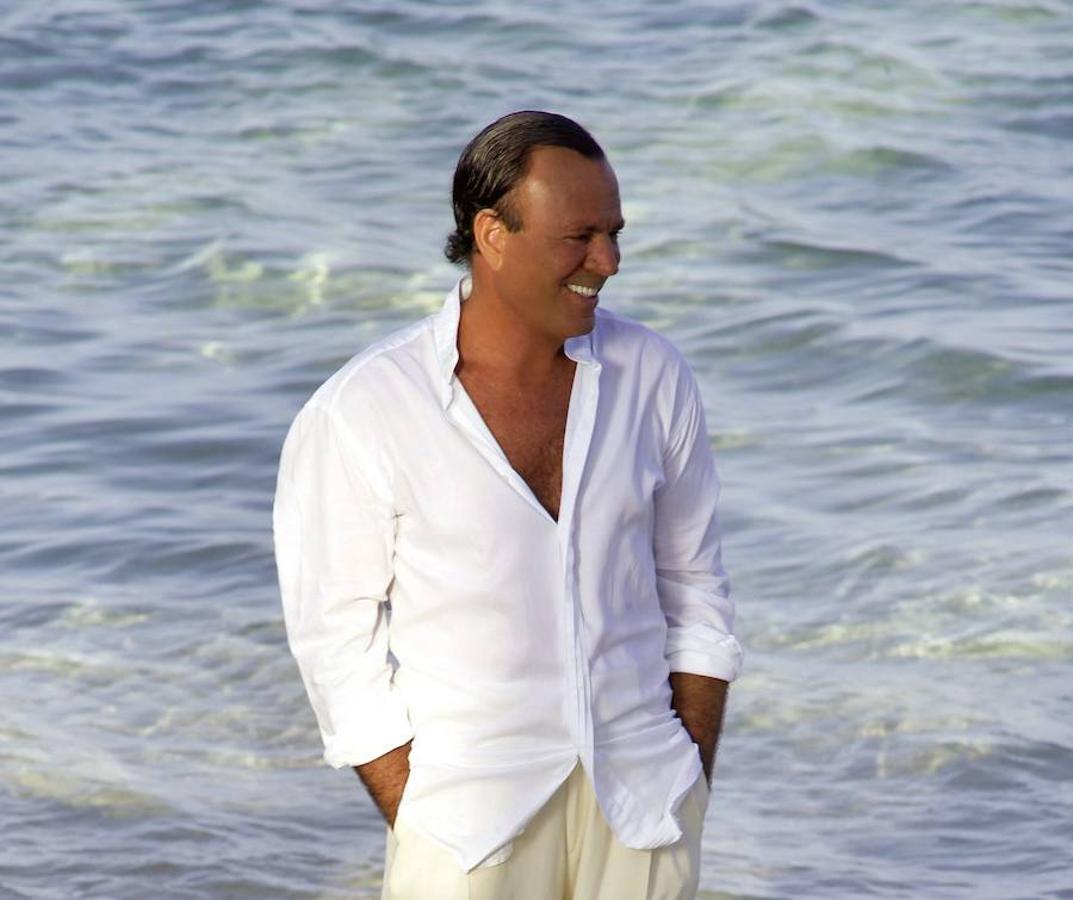 Julio Iglesias, una vida en imágenes