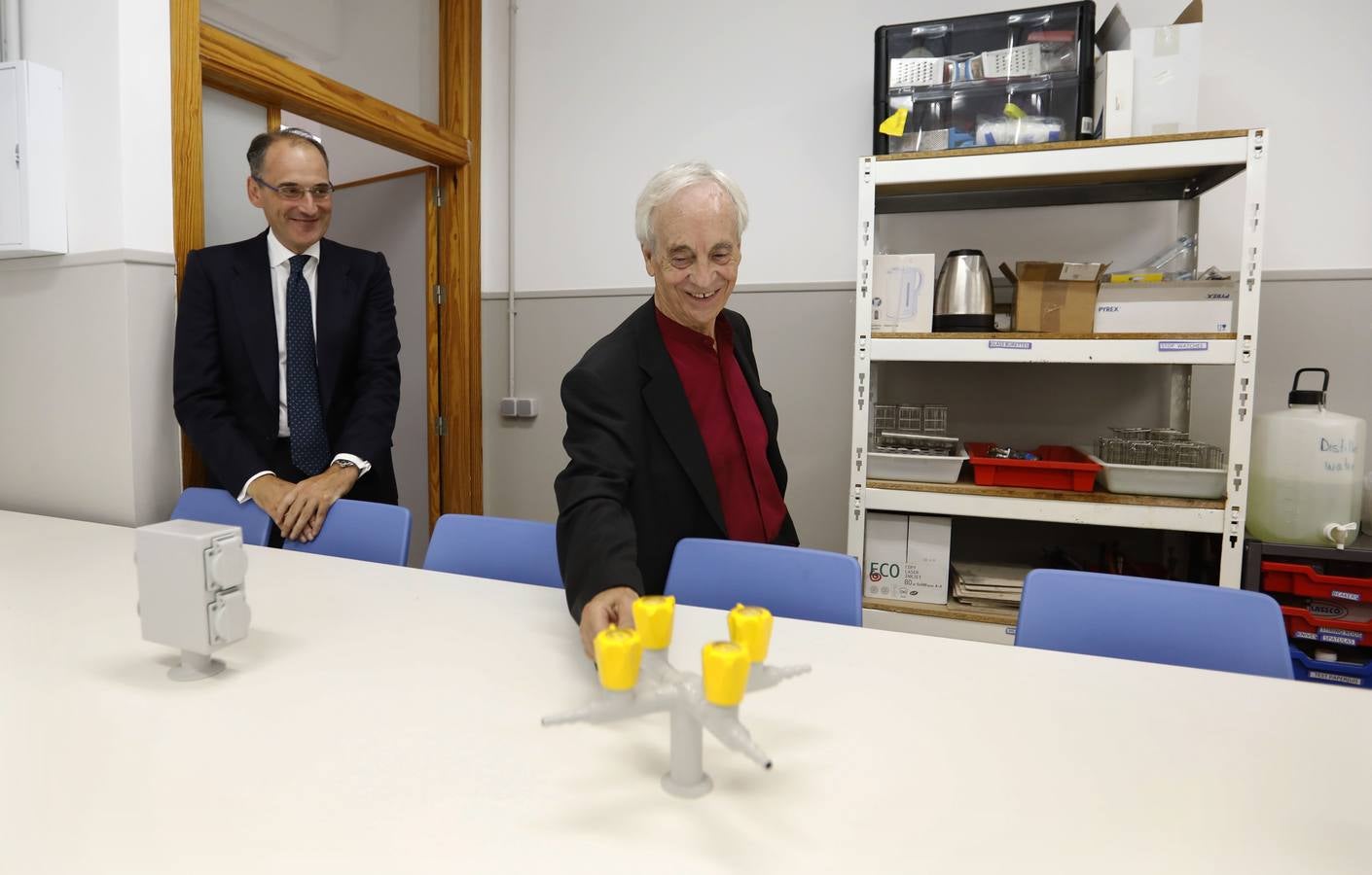 En imágenes, la visita del embajador del Reino Unido al Colegio Británico de Córdoba