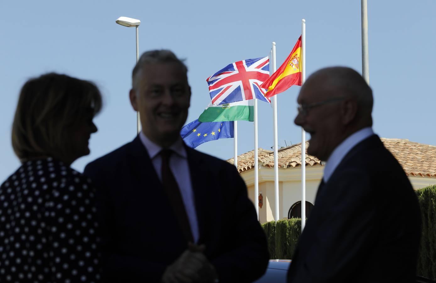 En imágenes, la visita del embajador del Reino Unido al Colegio Británico de Córdoba