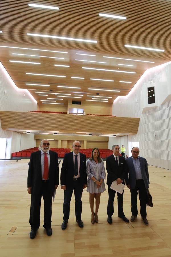 El nuevo aspecto del Palacio de Congresos de Córdoba, en imágenes