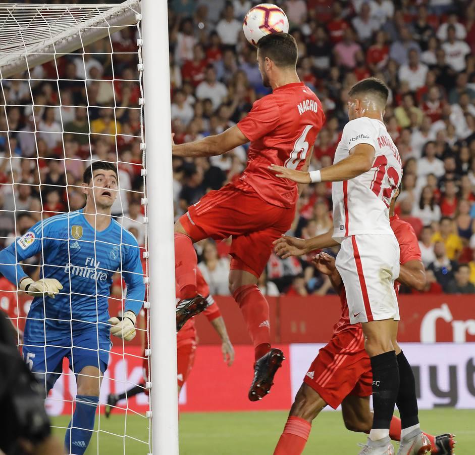 Galería: El Sevilla baila al Madrid