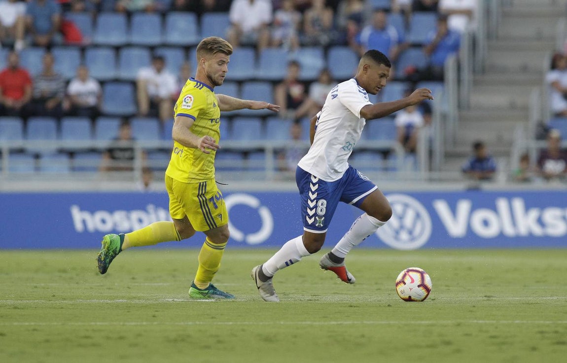 Las mejores imágenes del Tenerife-Cádiz (1-0)