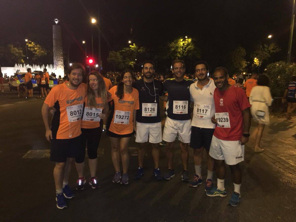 #MiNocturnaABC: así han vivido los lectores de ABC de Sevilla la Carrera Nocturna