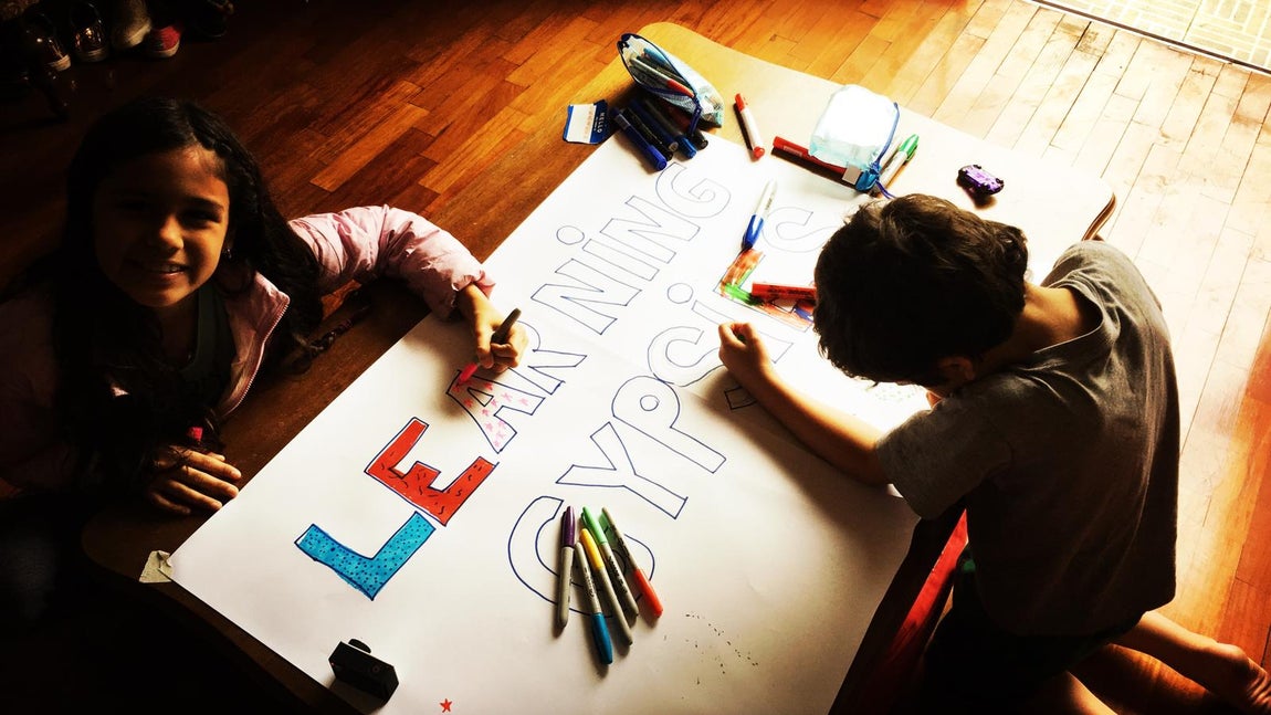 La vida de la familia «Learning Gypsies», en imágenes