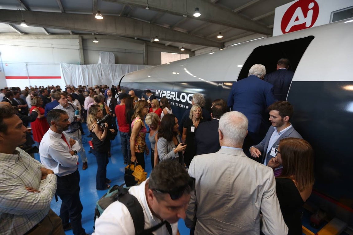 Las primeras imágenes del espectacular tren supersónico &#039;Hyperloop&#039;