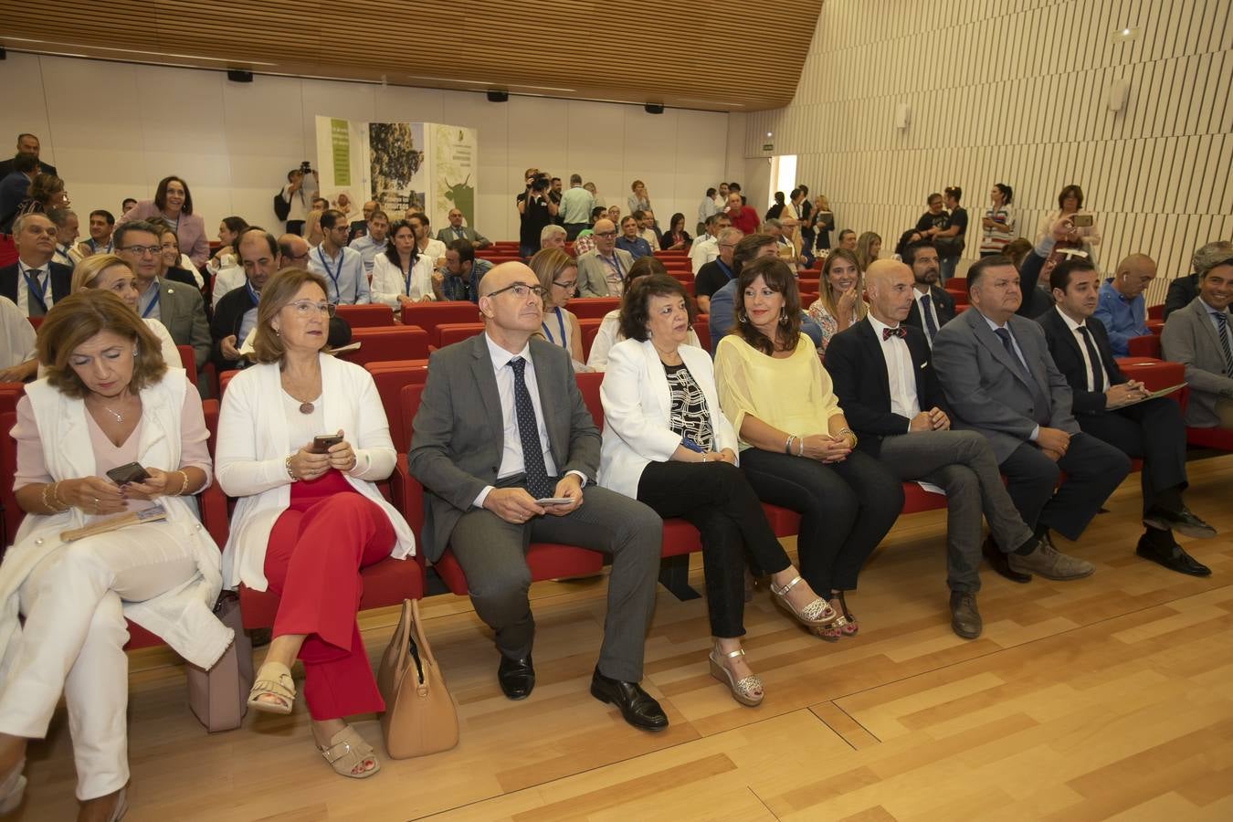 El primer día del remozado Palacio de Congresos de Córdoba, en imágenes