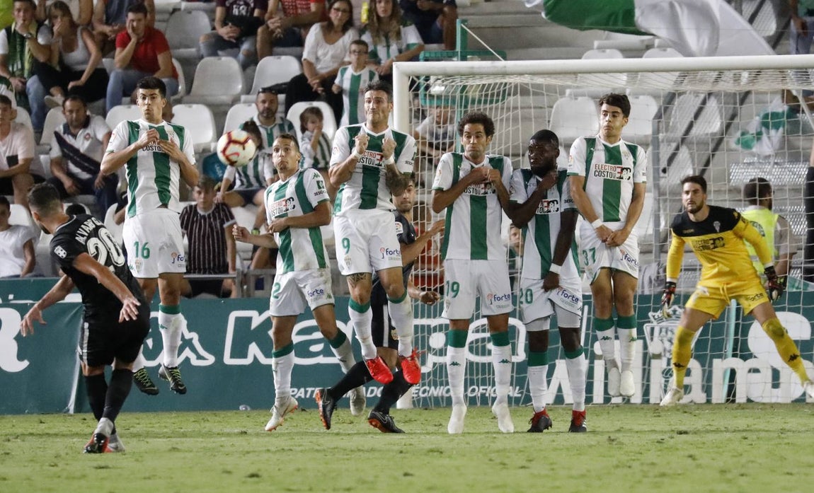 La primera victoria del Córdoba, en imágenes