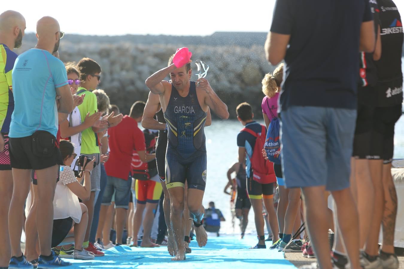 Fotos: Búscate en el II Triatlón BMW Puerto Sherry