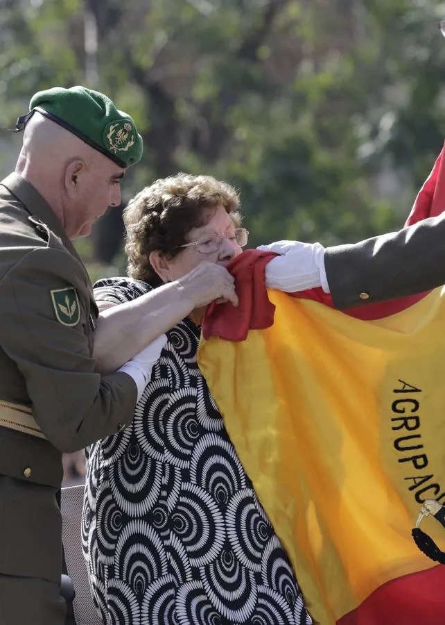 Fotogalería: Jura de Bandera de civiles en el Acuartelamiento de Torreblanca