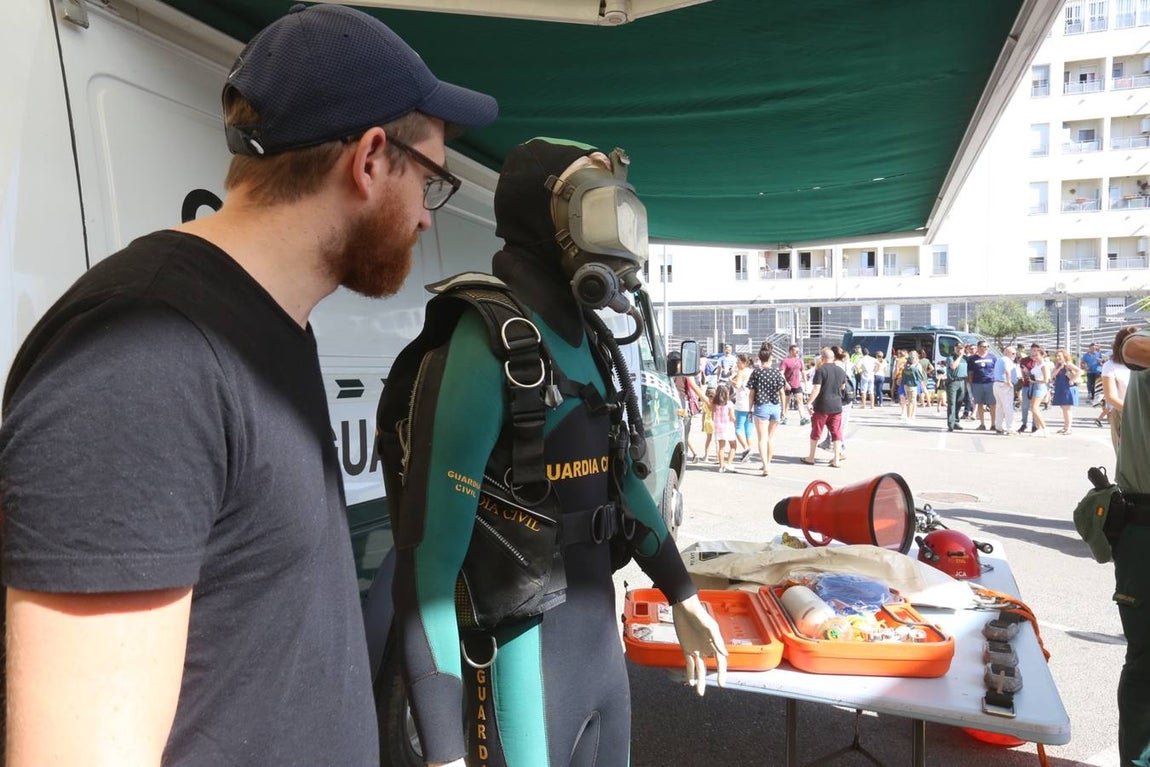 Fotos: Jornada de Puertas Abiertas en la Guardia Civil