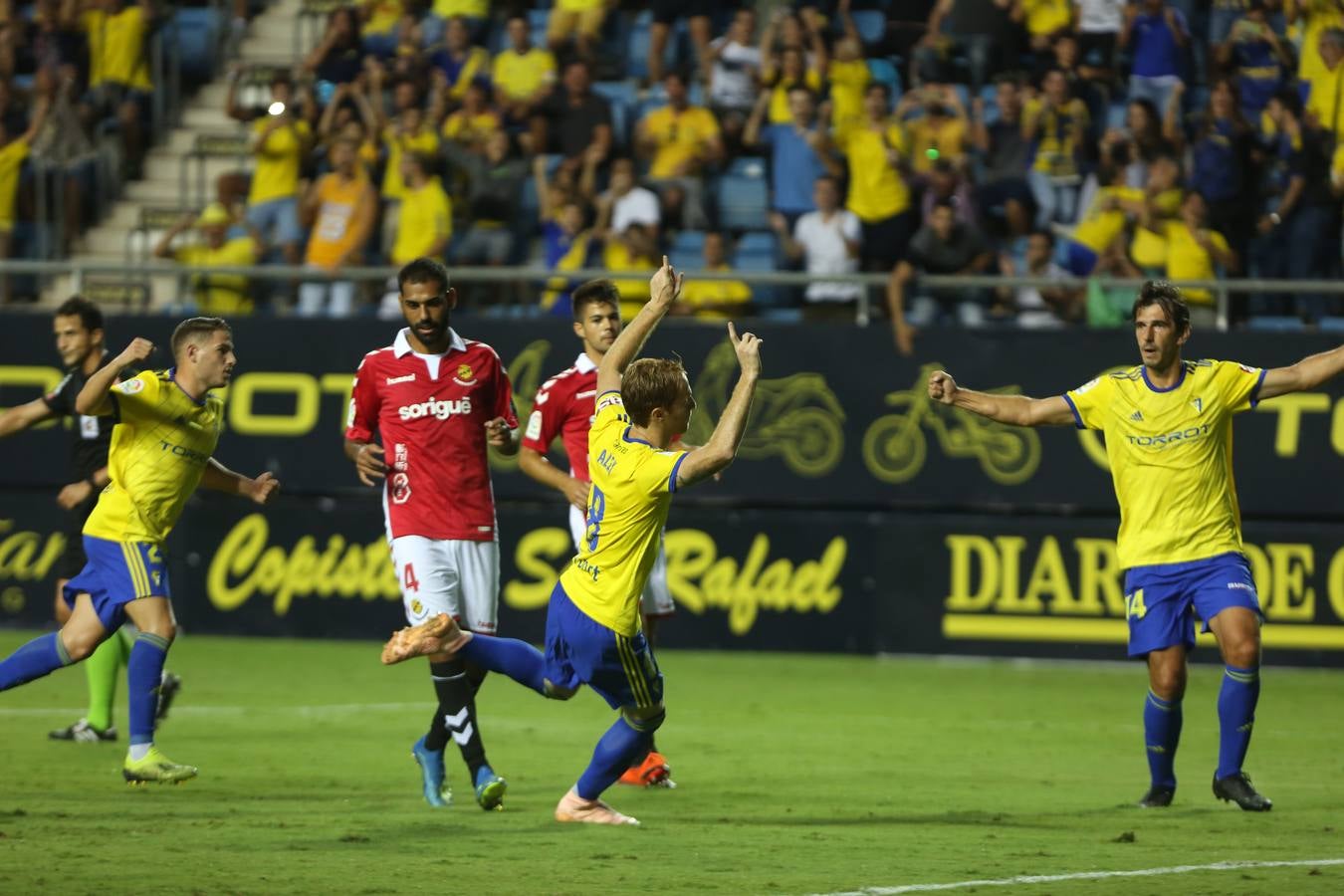 Fotos: Cádiz CF-Nàstic en Carranza (1-1)