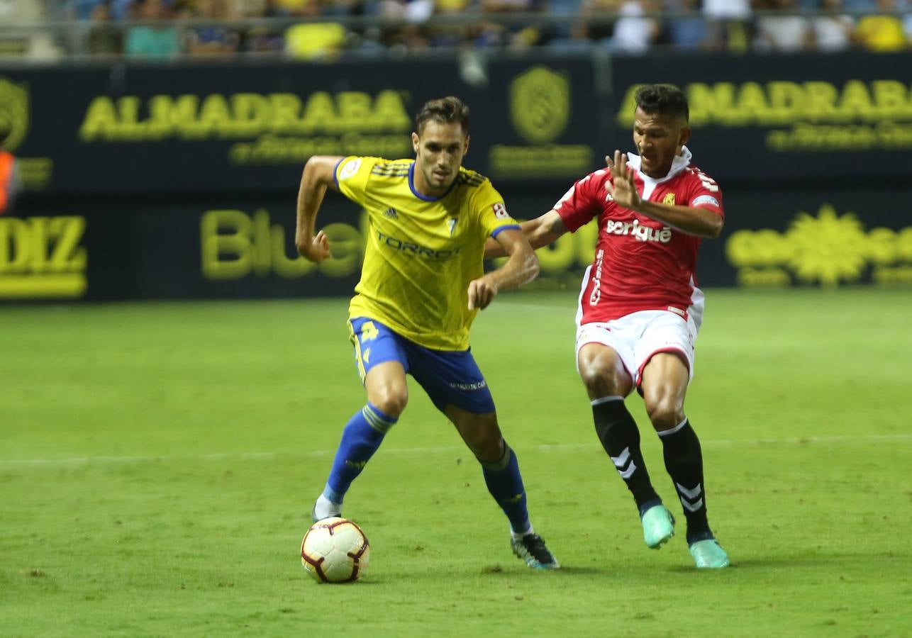 Fotos: Cádiz CF-Nàstic en Carranza (1-1)