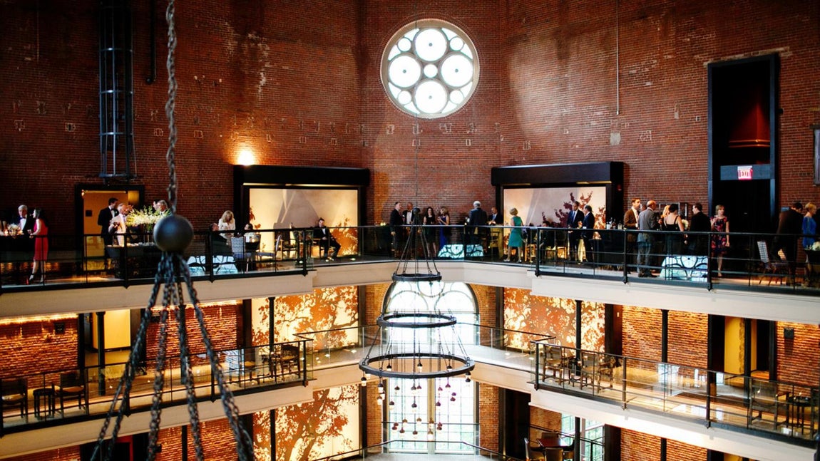 Reaperturta. La institución es ahora propiedad del Hospital General de Massachusetts. En 2007 ha sido restaurada por la Cambridge Seven Associates y el estudio de arquitectura de Ann Beha Architects