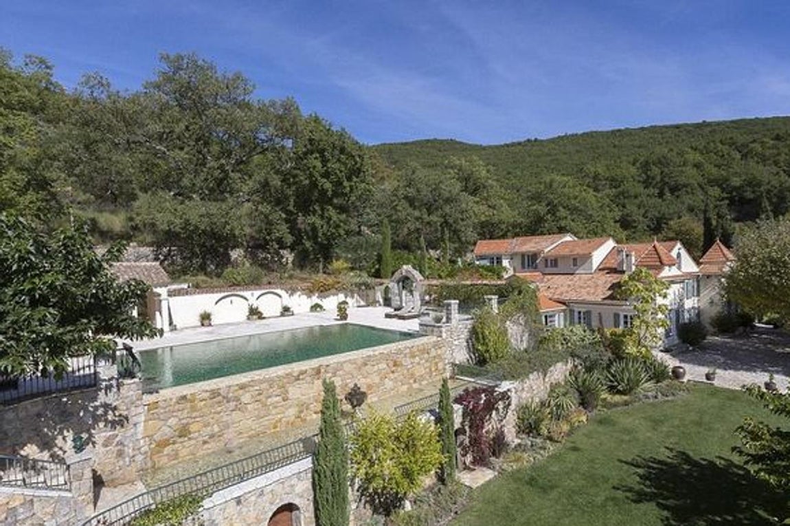 Costa azul. Otra de las joyas inmobiliarias de los Beckham es la mansión que vendieron el pasado año en la Costa Azul por 2,7 millones de euros