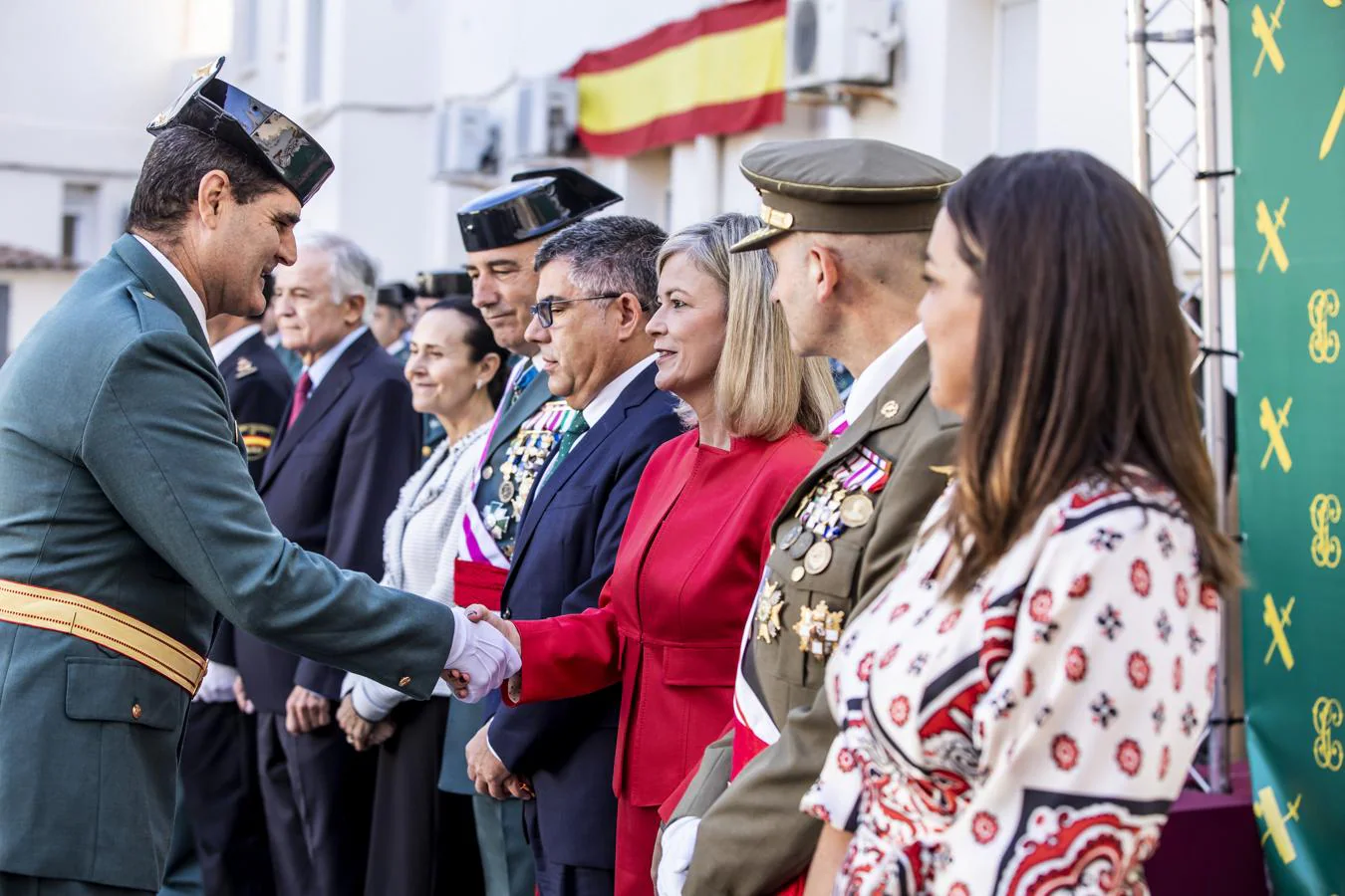 En imágenes: la Guardia Civil celebra la Virgen del Pilar en Valencia