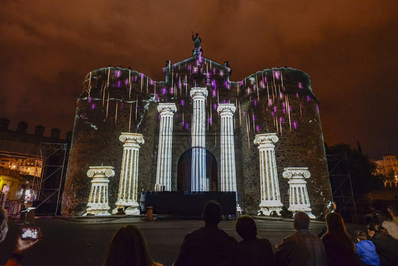 El «video mapping» de la Constitución llega a Toledo